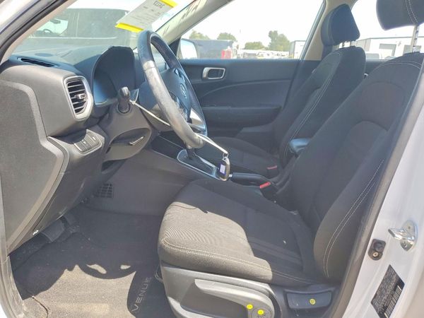 2024 HYUNDAI VENUE SEL / Limited