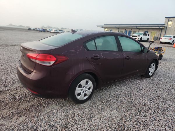 2017 KIA FORTE