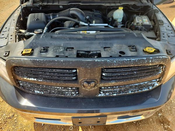 2016 RAM 1500 SLT QUAD CAB 4X2