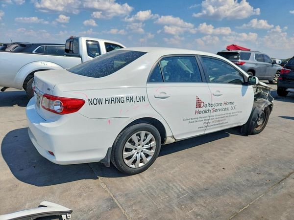 2013 TOYOTA COROLLA