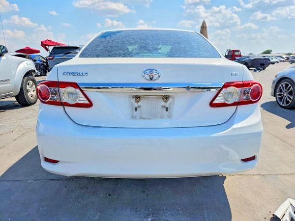 2013 TOYOTA COROLLA