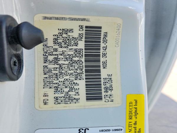 2013 TOYOTA COROLLA
