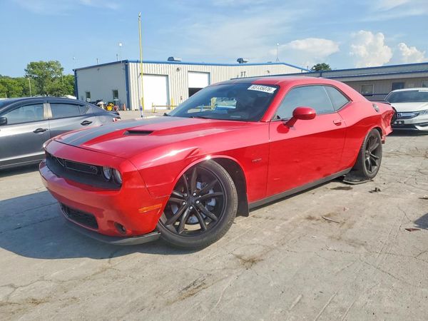 2016 DODGE CHALLENGER SXT Plus