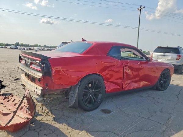 2016 DODGE CHALLENGER SXT Plus