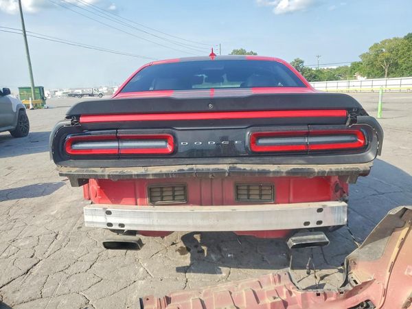 2016 DODGE CHALLENGER SXT Plus