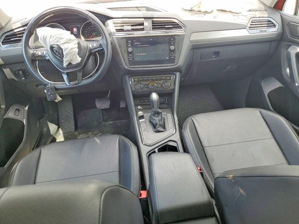 2018 VOLKSWAGEN TIGUAN SE, SEL