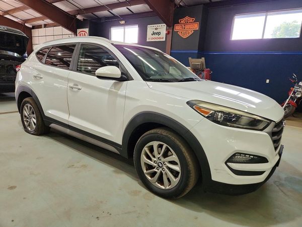 2017 HYUNDAI TUCSON