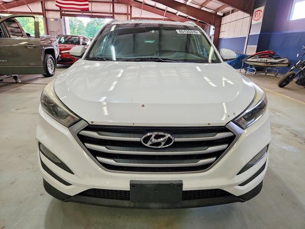 2017 HYUNDAI TUCSON