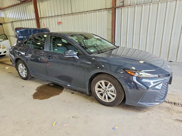 2025 TOYOTA CAMRY