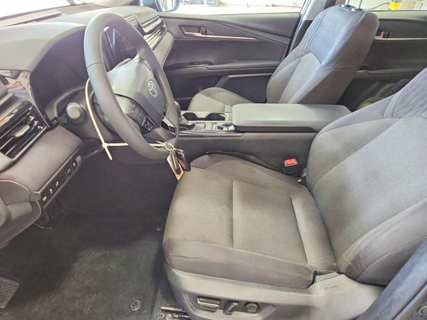 2025 TOYOTA CAMRY