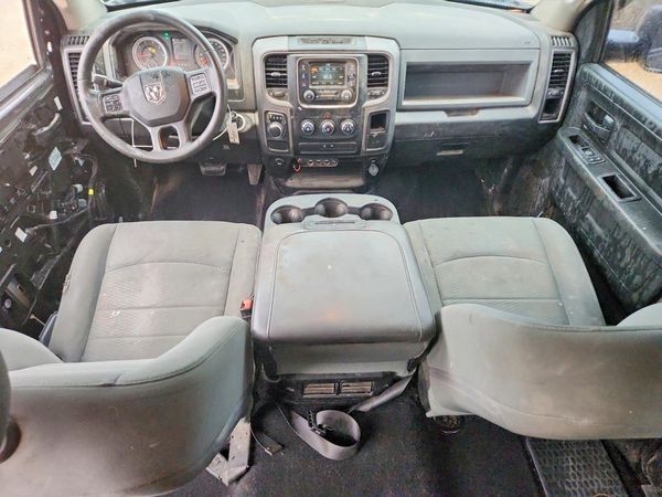 2020 RAM 1500 CLASSIC Tradesman, ST