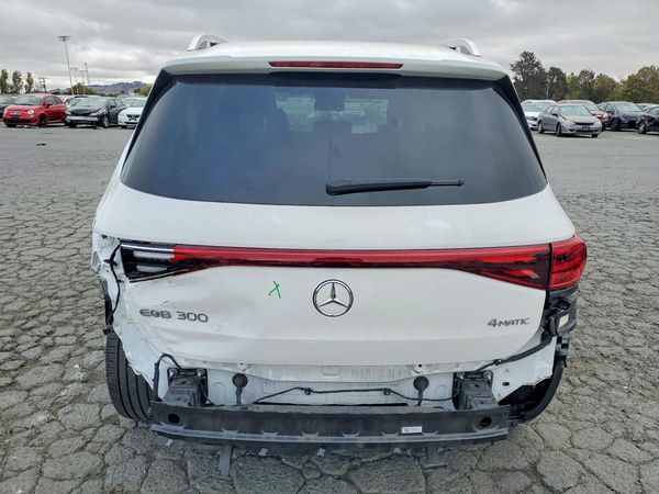 2024 MERCEDES-BENZ EQB EQB 300 4MATIC