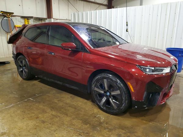 2024 BMW IX