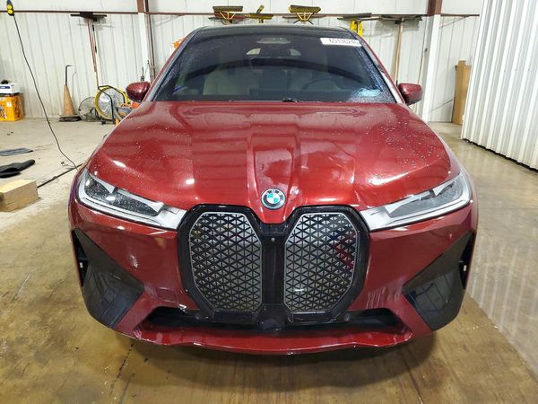 2024 BMW IX