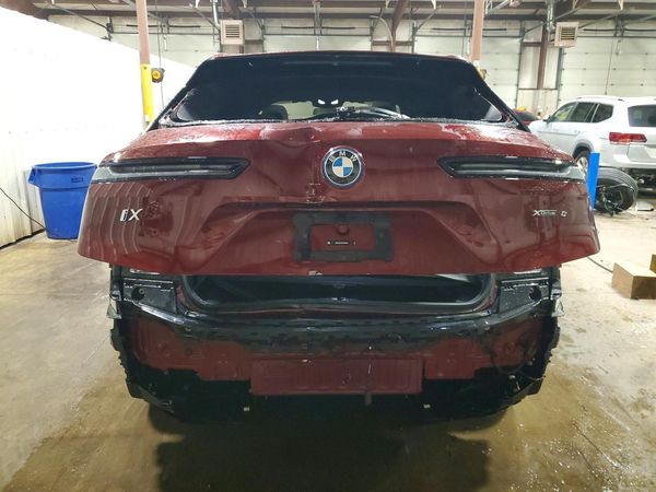 2024 BMW IX