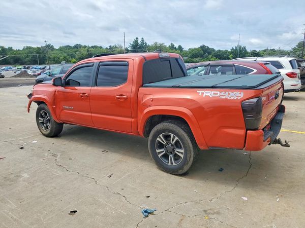 2017 TOYOTA TACOMA