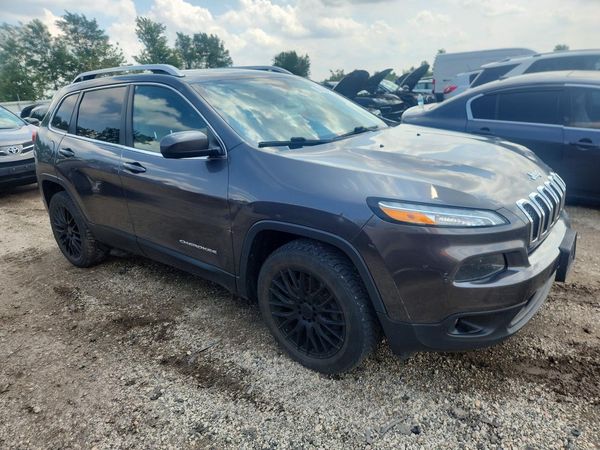 2016 JEEP CHEROKEE LATITUDE 4X4