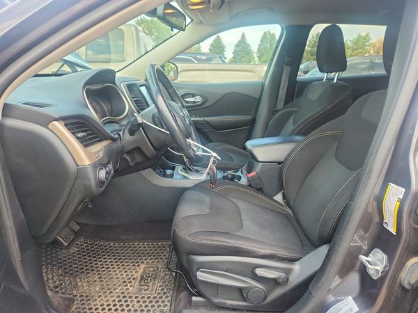 2016 JEEP CHEROKEE LATITUDE 4X4