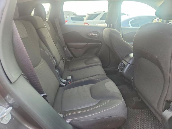 2016 JEEP CHEROKEE LATITUDE 4X4