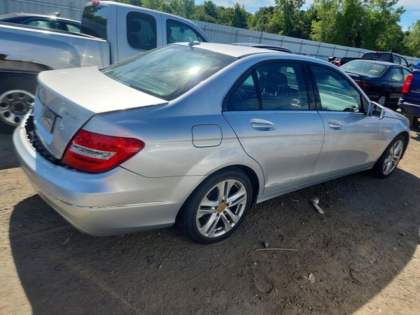 2014 MERCEDES-BENZ C C300 4 MATIC