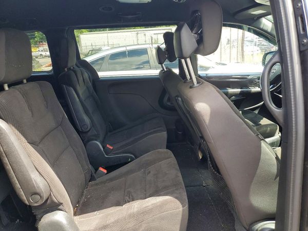 2018 DODGE GRAND CARAVAN SE