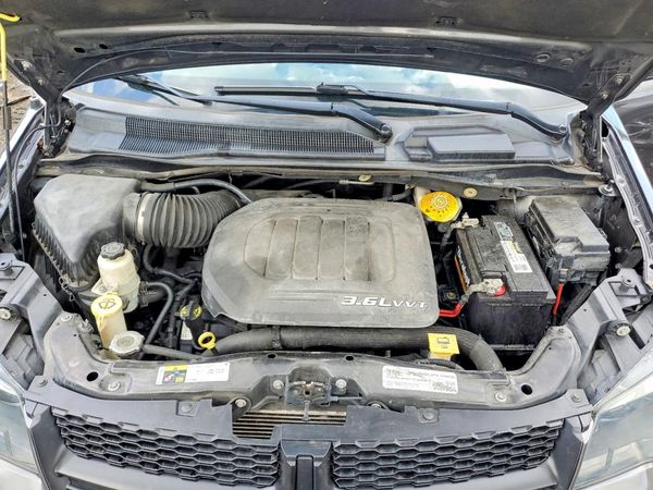 2018 DODGE GRAND CARAVAN SE