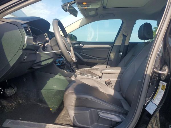 2020 VOLKSWAGEN JETTA S, SE, R-Line