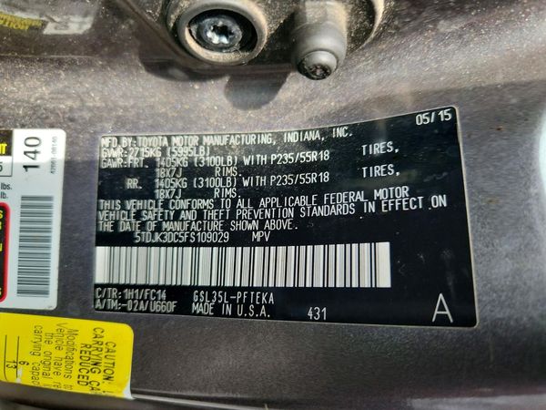 2015 TOYOTA SIENNA