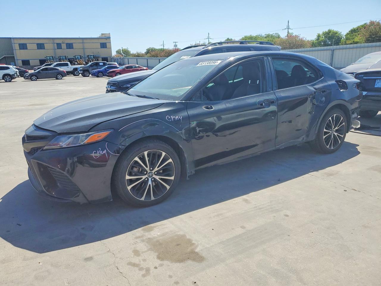 2018 TOYOTA CAMRY