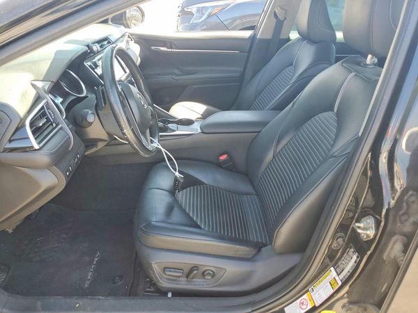 2018 TOYOTA CAMRY