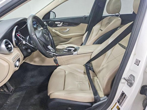 2016 MERCEDES-BENZ C C300-4M — DENT