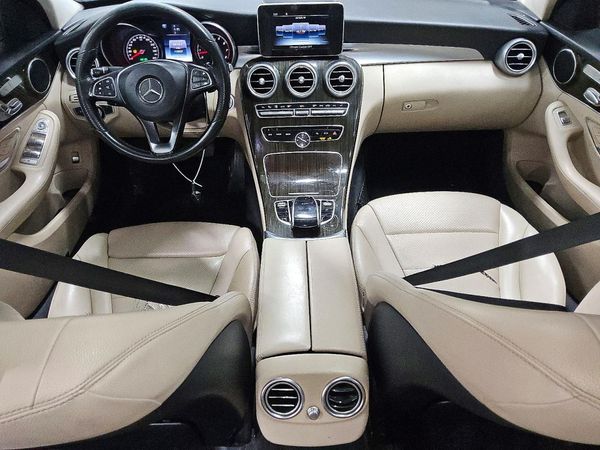 2016 MERCEDES-BENZ C C300-4M — CKPT