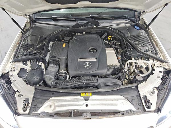 2016 MERCEDES-BENZ C C300-4M — Engine bay