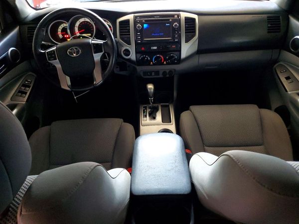 2012 TOYOTA TACOMA