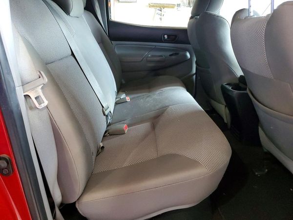 2012 TOYOTA TACOMA