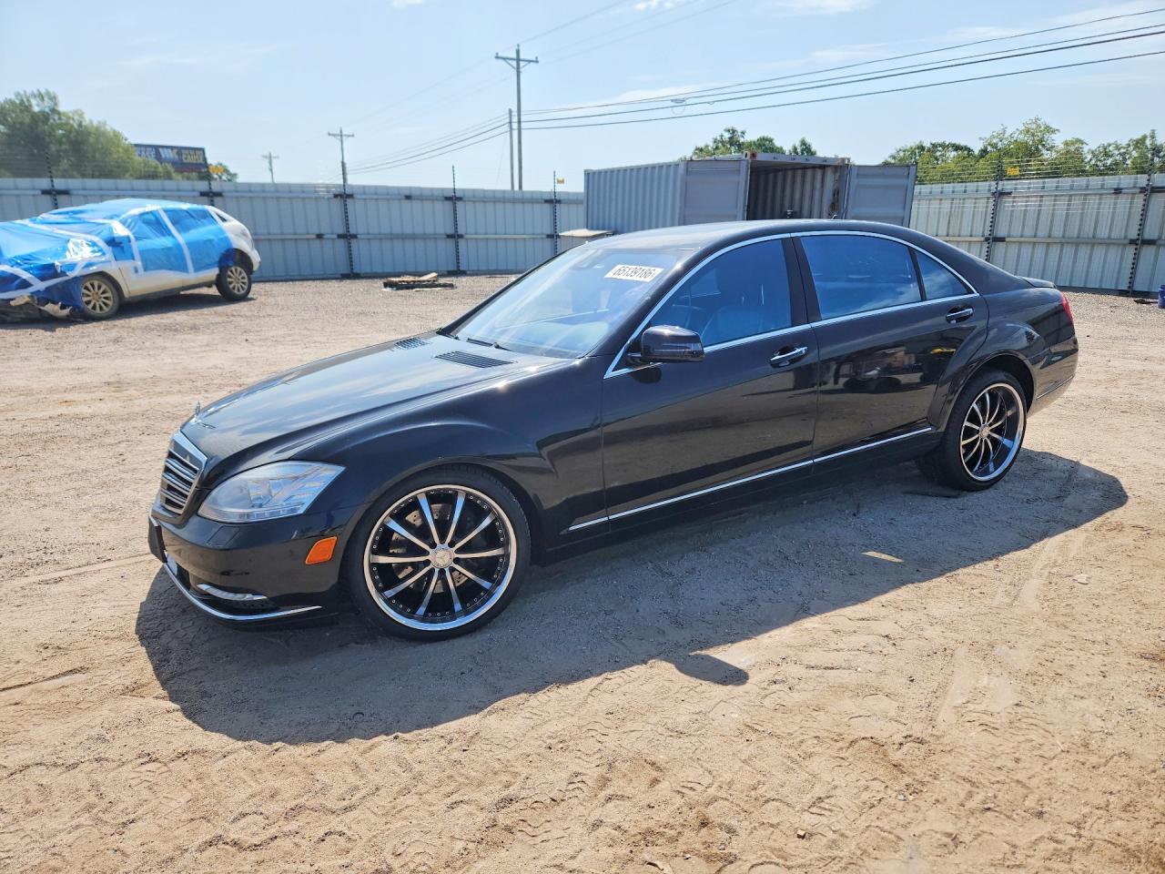 2013 MERCEDES-BENZ S S550