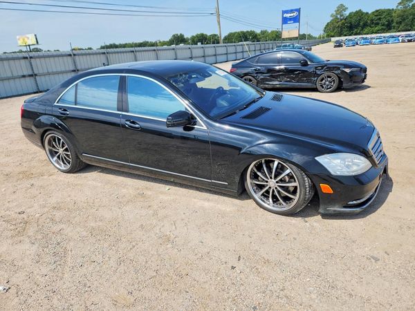 2013 MERCEDES-BENZ S S550