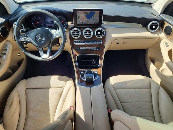 2016 MERCEDES-BENZ GLC GLC300