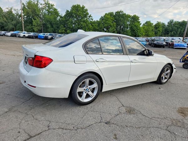 2015 BMW 320 SA