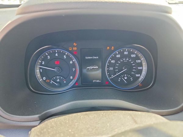 2023 HYUNDAI KONA SE