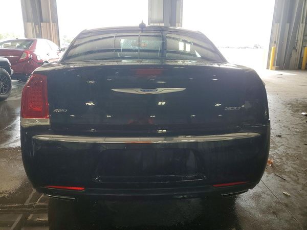 2018 CHRYSLER 300 300 Touring