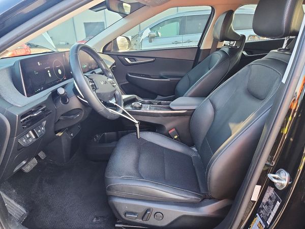 2023 KIA EV6 Light, Wind