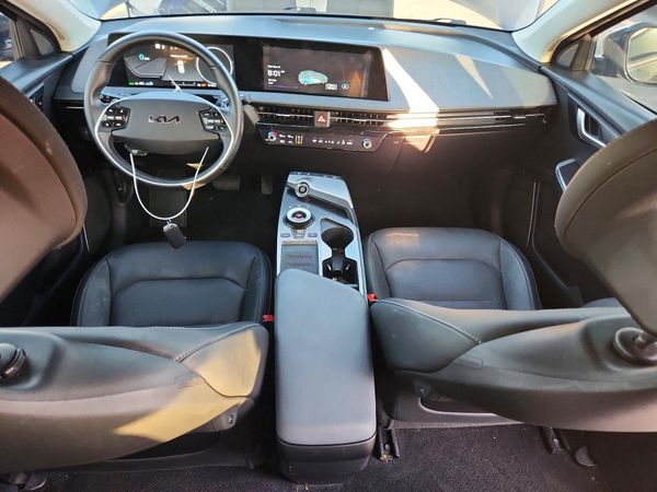 2023 KIA EV6 Light, Wind