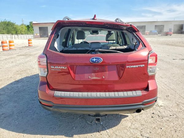 2018 SUBARU FORESTER Limited