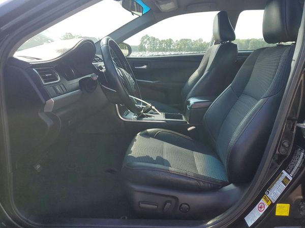 2015 TOYOTA CAMRY