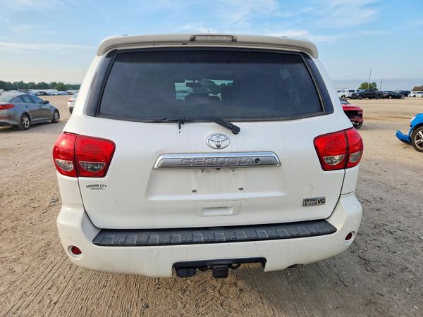 2017 TOYOTA SEQUOIA Platinum Grade