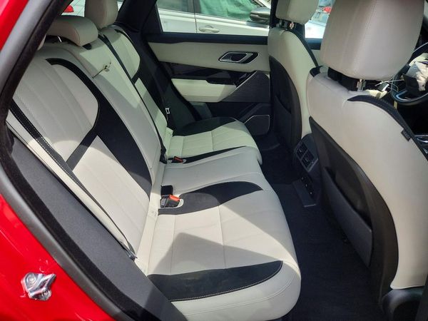2019 LAND ROVER RANGE ROVER VELAR R-Dynamic SE