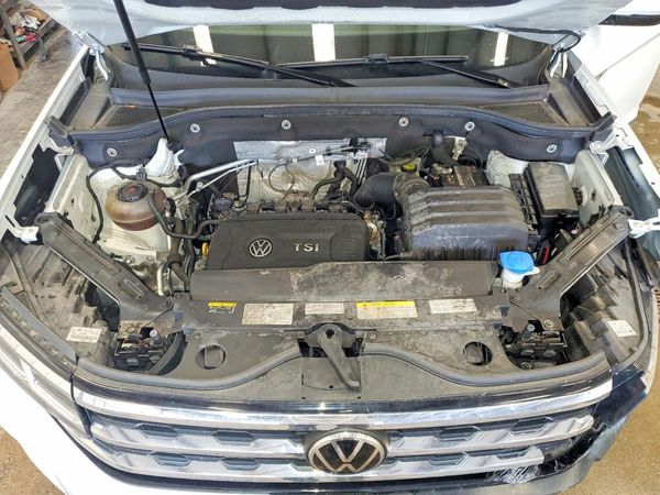 2021 VOLKSWAGEN ATLAS CROSS SPORT 4Motion SE