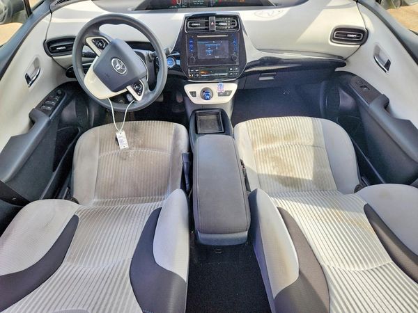 2017 TOYOTA PRIUS One/Two