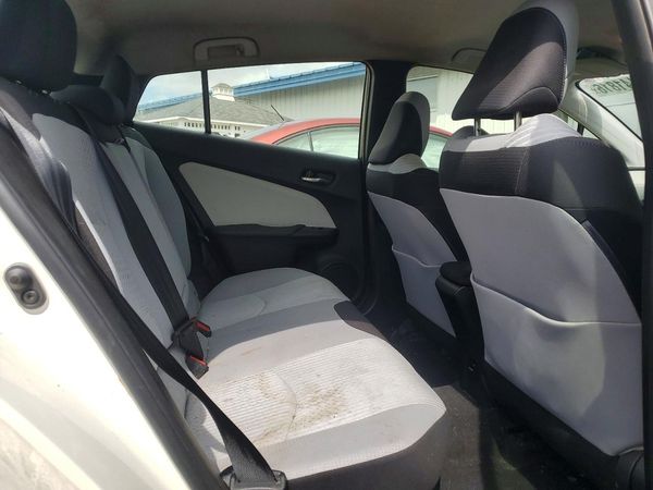 2017 TOYOTA PRIUS One/Two